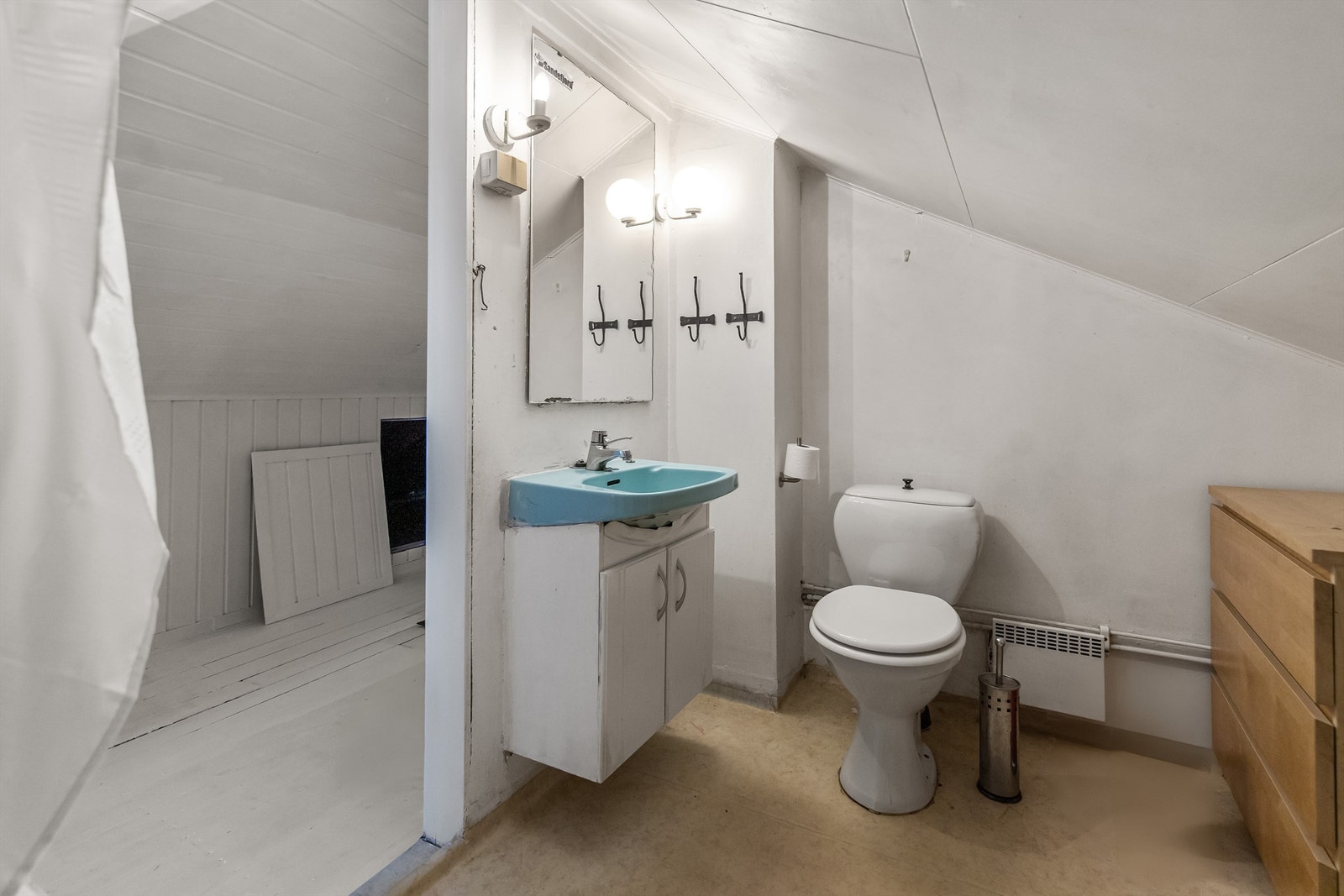 Bad i 3. etasje/loftsetasjen (ikke søkt og godkjent). Galleribilde