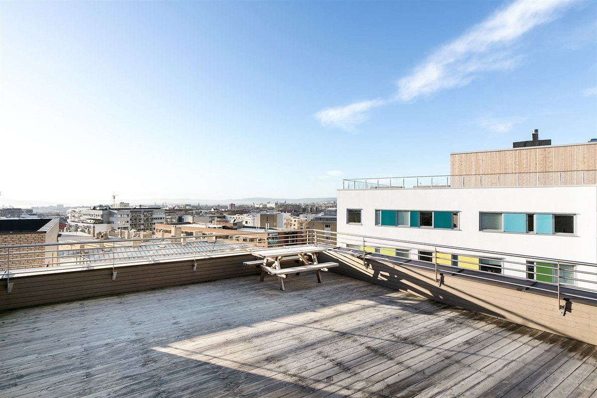 Felles takterrasse med fantastiske sol- og utsiktsforhold. Galleribilde