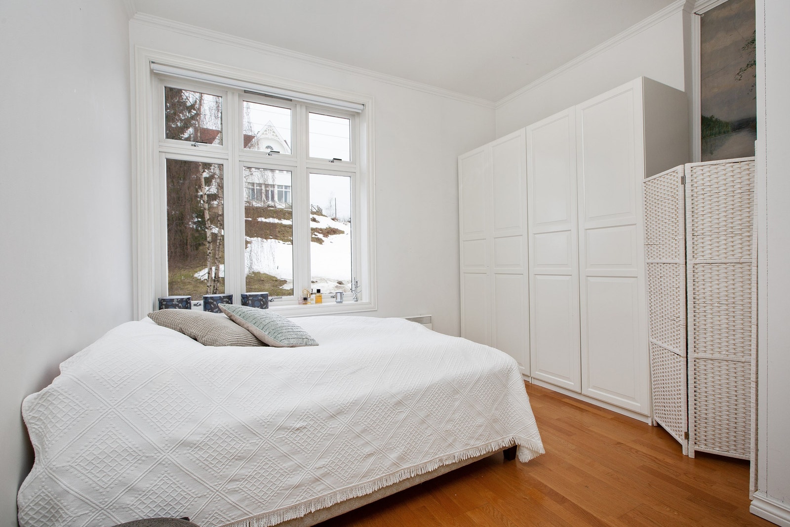 Soverom i 2. etasje med garderobeløsning Galleribilde