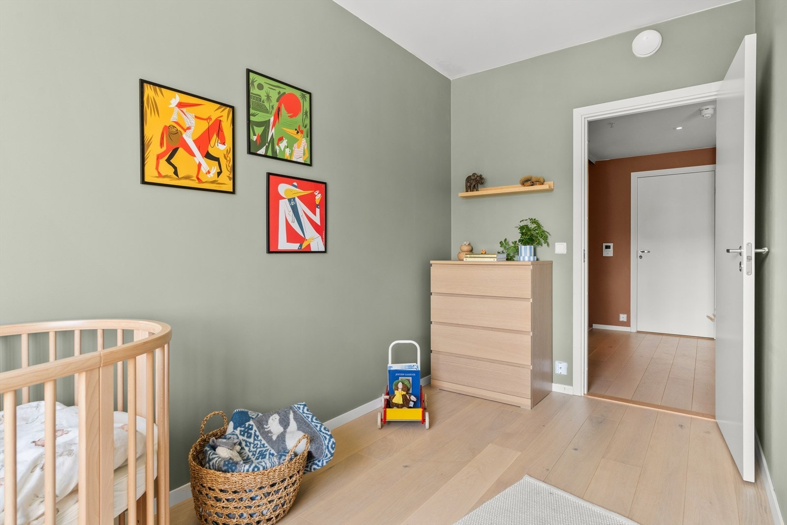 Soverommet egner seg ypperlig som barnerom, gjesterom eller kontor - alt etter behov. Galleribilde