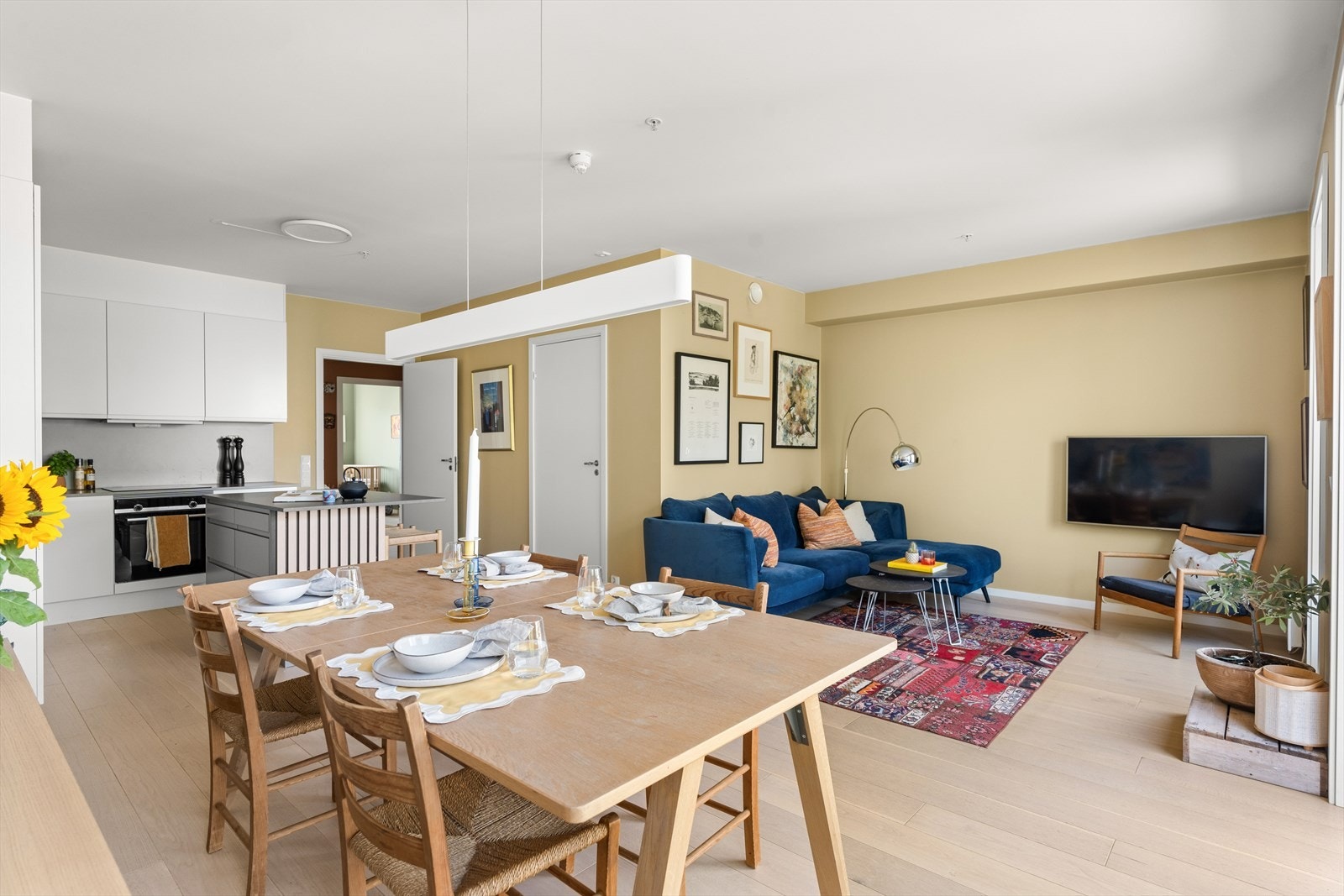 Om ønskelig kan man sette opp en lettvegg ved tv-stuen for å etablere et 3 soverom. Galleribilde