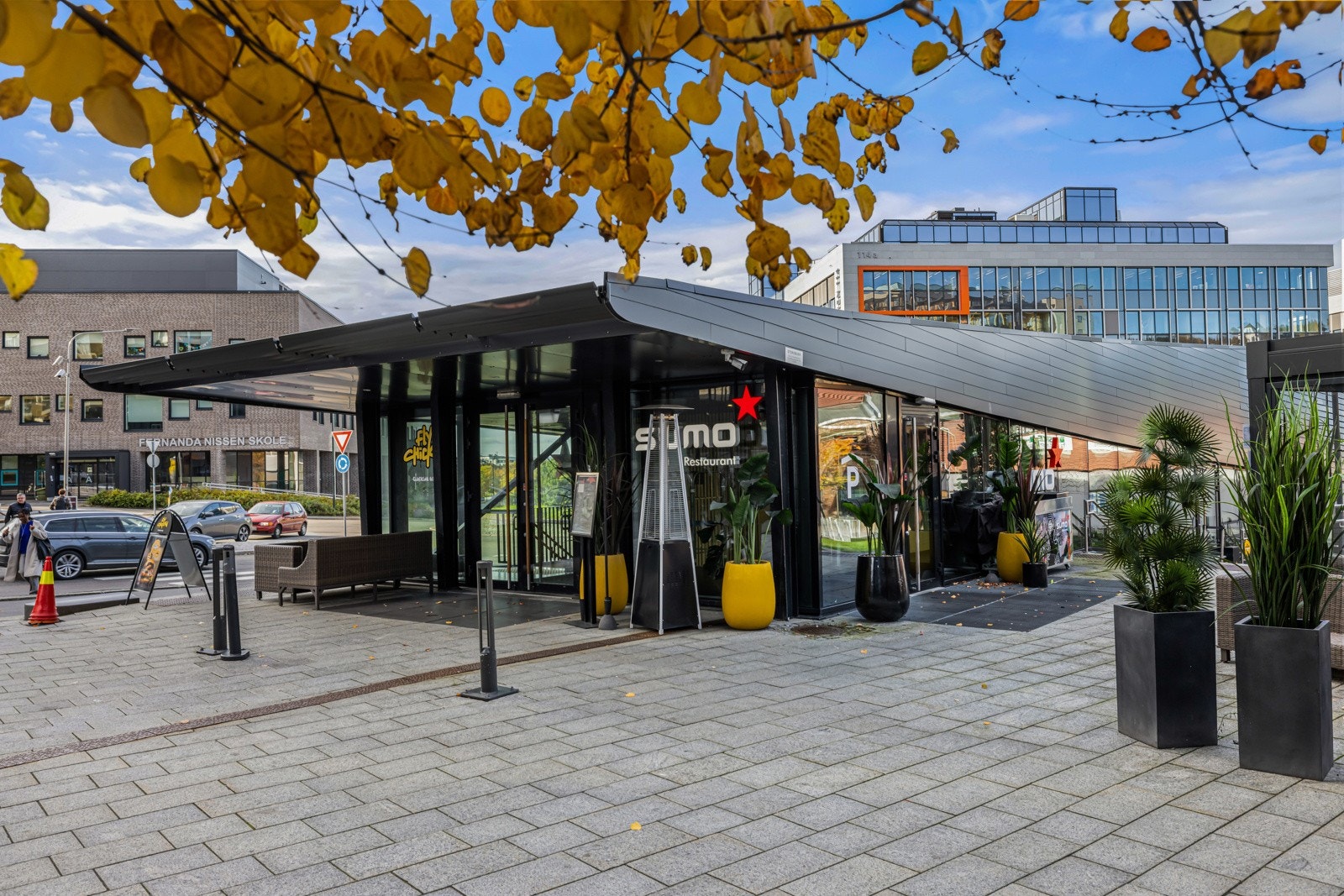 Det er mange hyggelige serveringssteder i området. Galleribilde