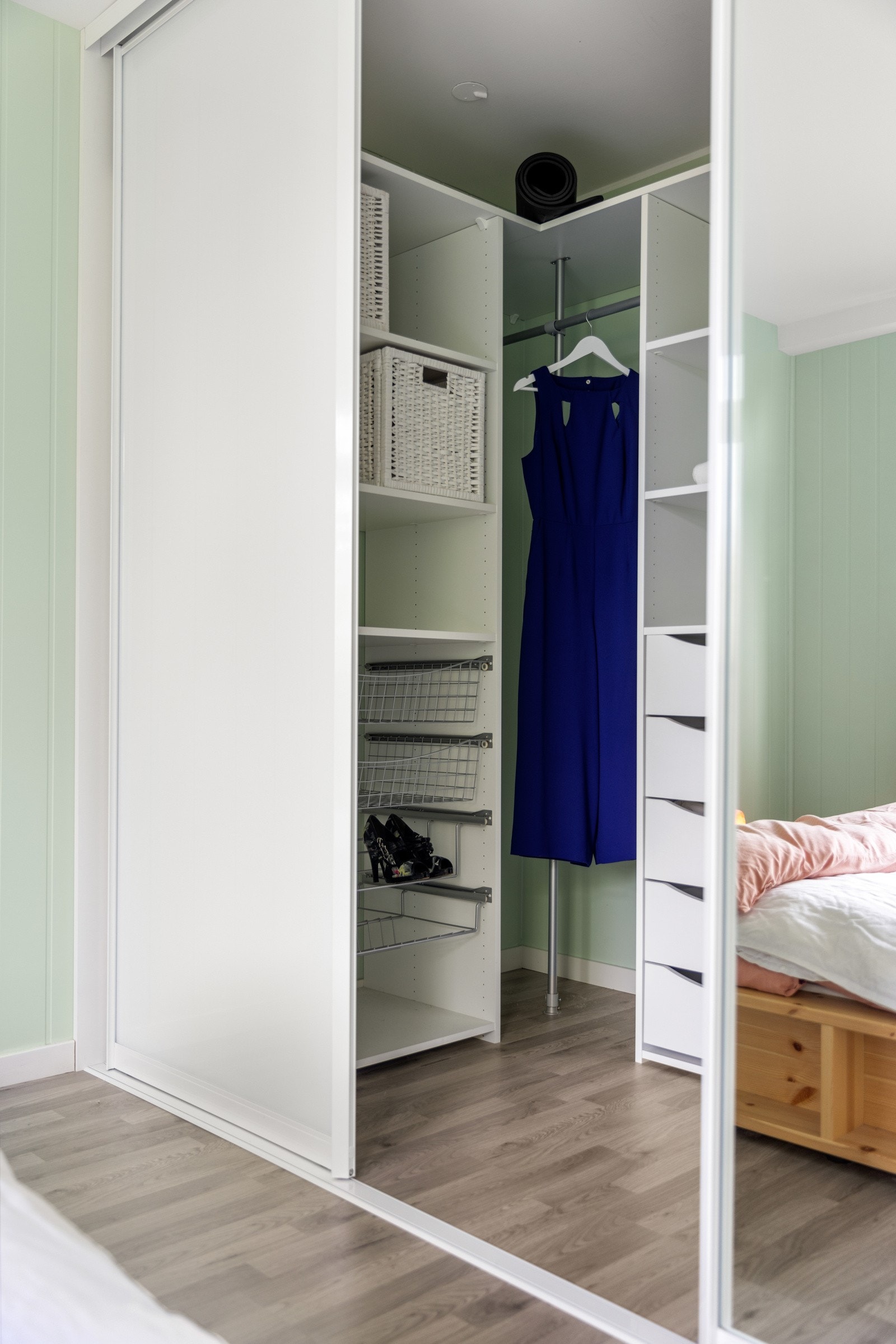 Soverom 1 med walk-in closet Galleribilde