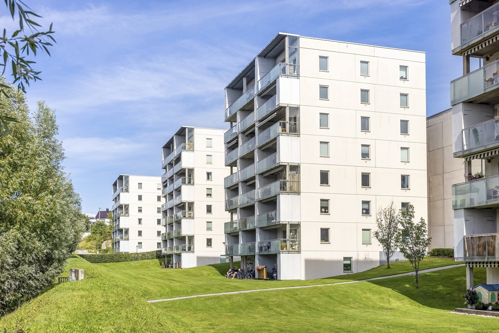 Borettslaget består av 176 andelsleiligheter, fordelt på 10 bygninger Galleribilde