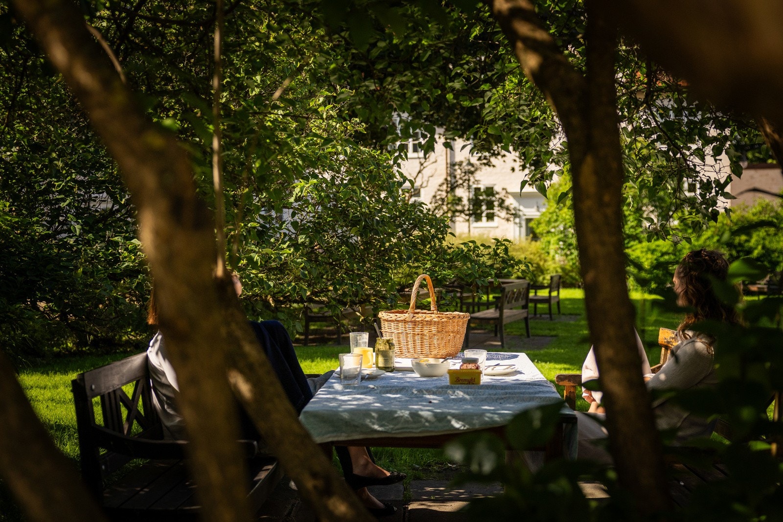 Lindern byr på et svært hyggelig bomiljø for store og små Galleribilde