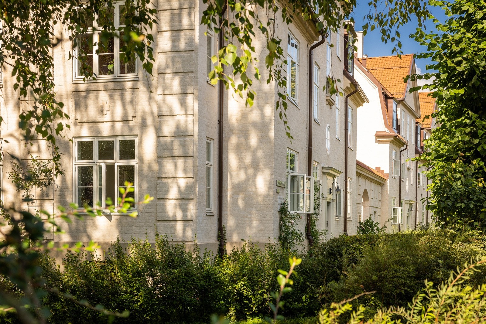 Armauer Hansens gate er plassert i et særegent nabolag som byr på et bredt spekter av fasiliteter og bekvemmeligheter. Galleribilde