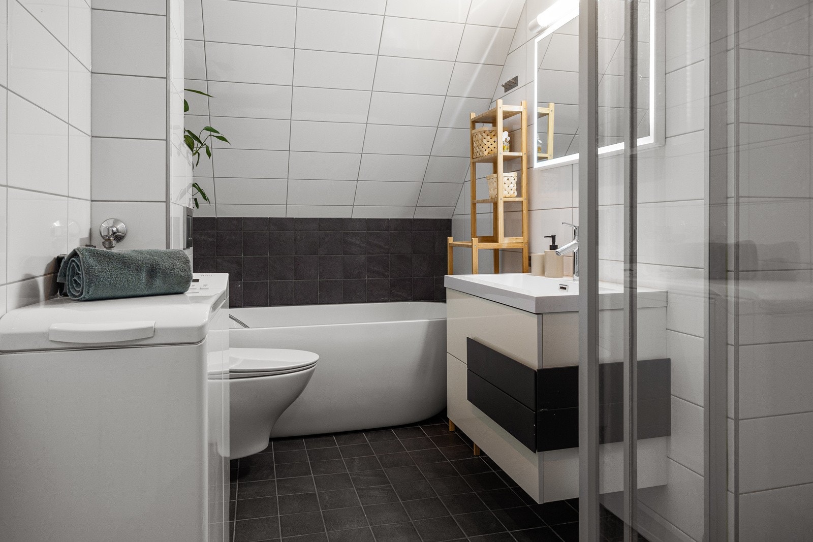 Pent bad fra 2017 i forbindelse med loftsutbyggingen. Galleribilde