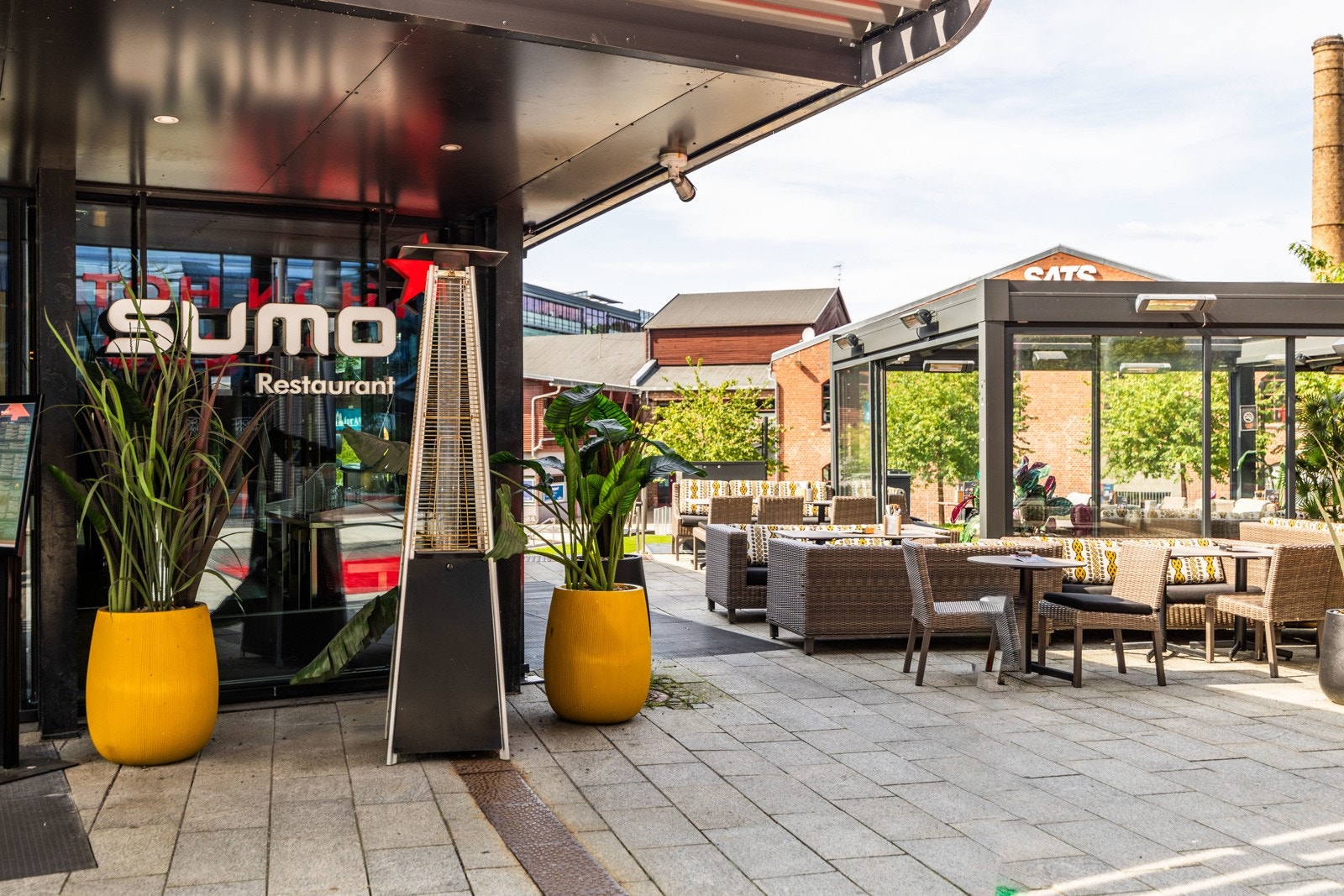 Storo har mer å by på en selve Storo senteret. Sumo Storo ligger i den spennende "Storobuen" med Odeon kino. Galleribilde