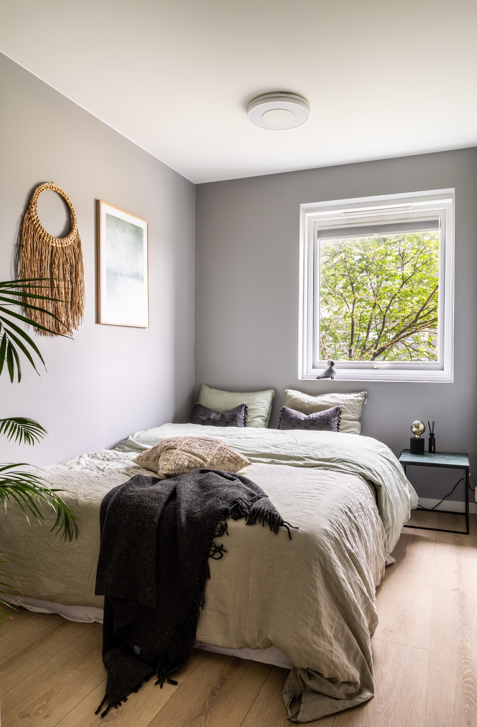 Pent innredet soverom. Galleribilde