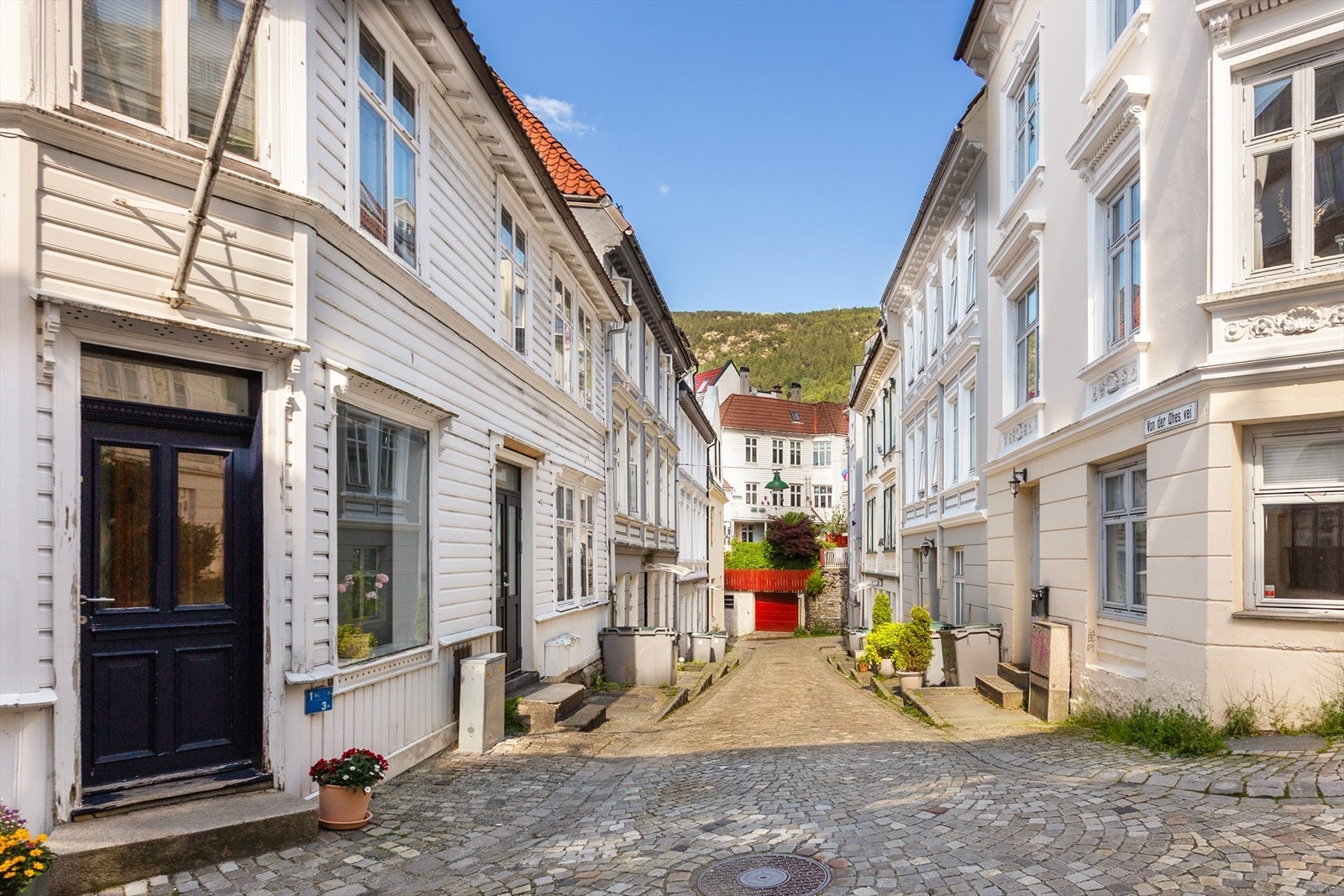Boligens gate er særdeles koselig. Galleribilde