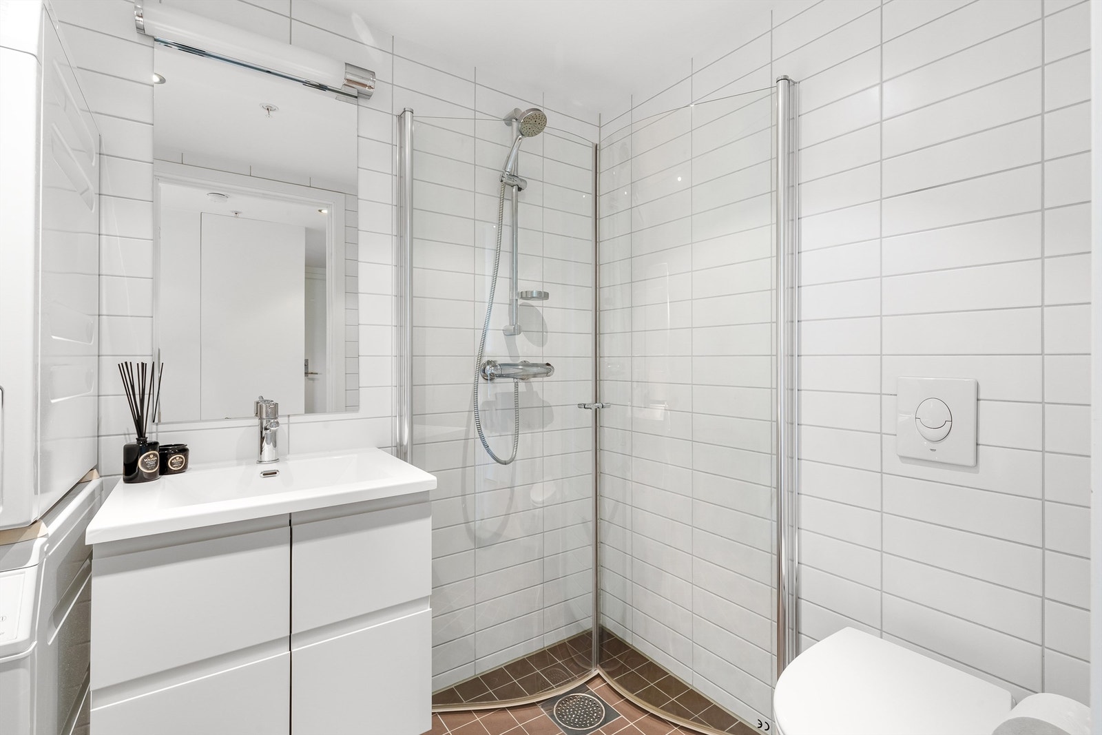 Flislagt med elektrisk gulvvarme Galleribilde