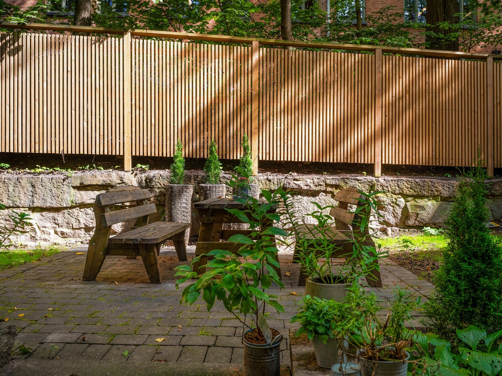 Her kan man nyte solen på varme sommerdager. Galleribilde