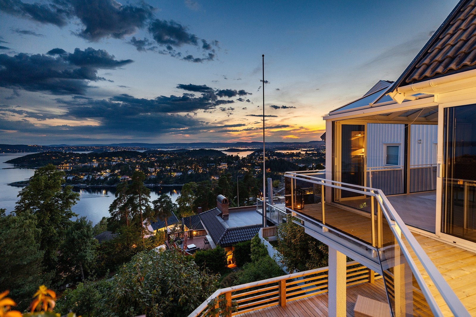 Her kan du nyte en fantastisk panoramautsikt over Oslofjorden Galleribilde