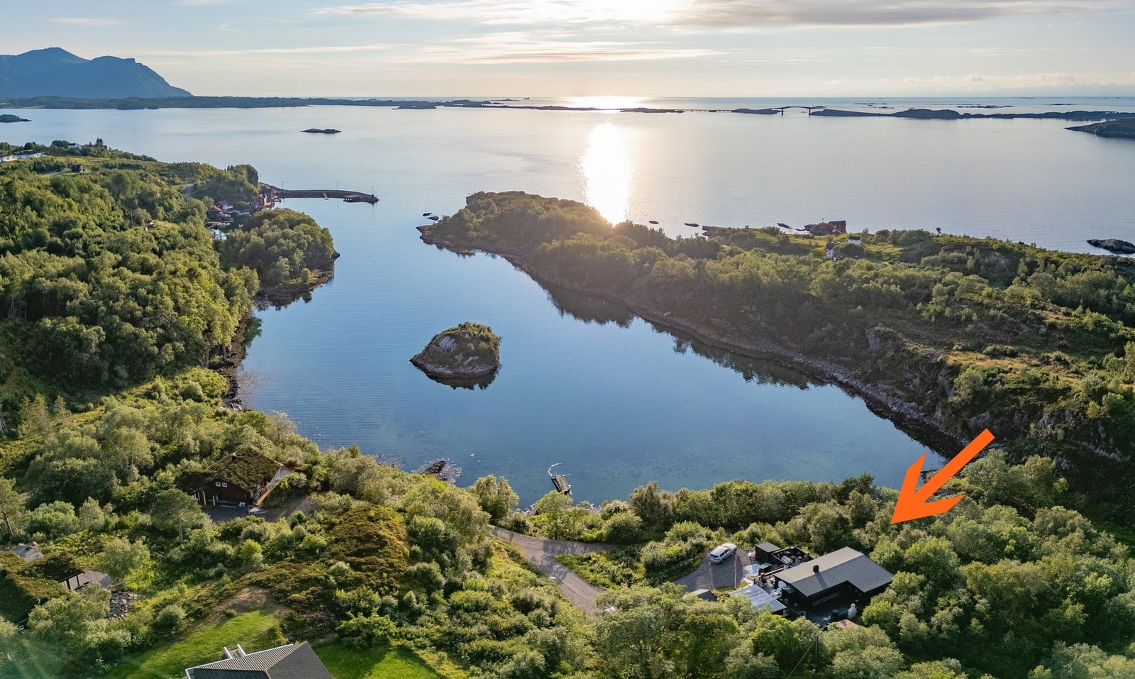 EiendomsMegler 1 v/ Anbjørn Ulseth presenterer Tøvikveien 205 Galleribilde