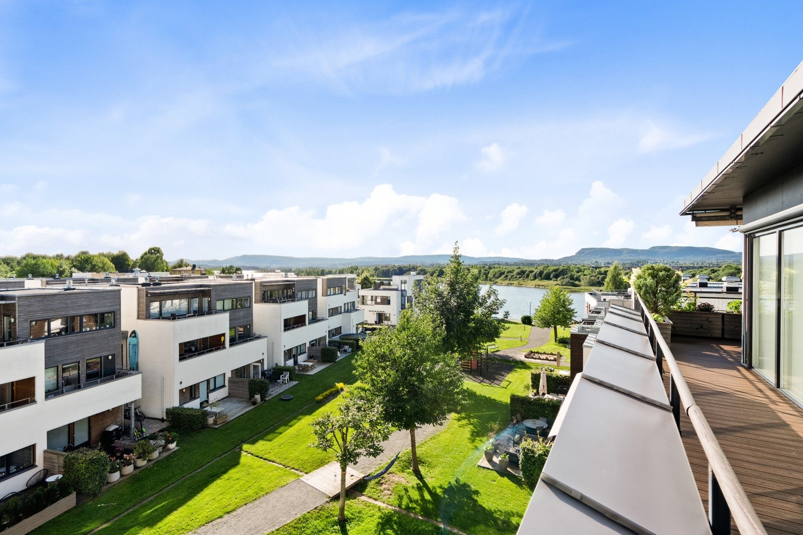 Utsikt. Galleribilde