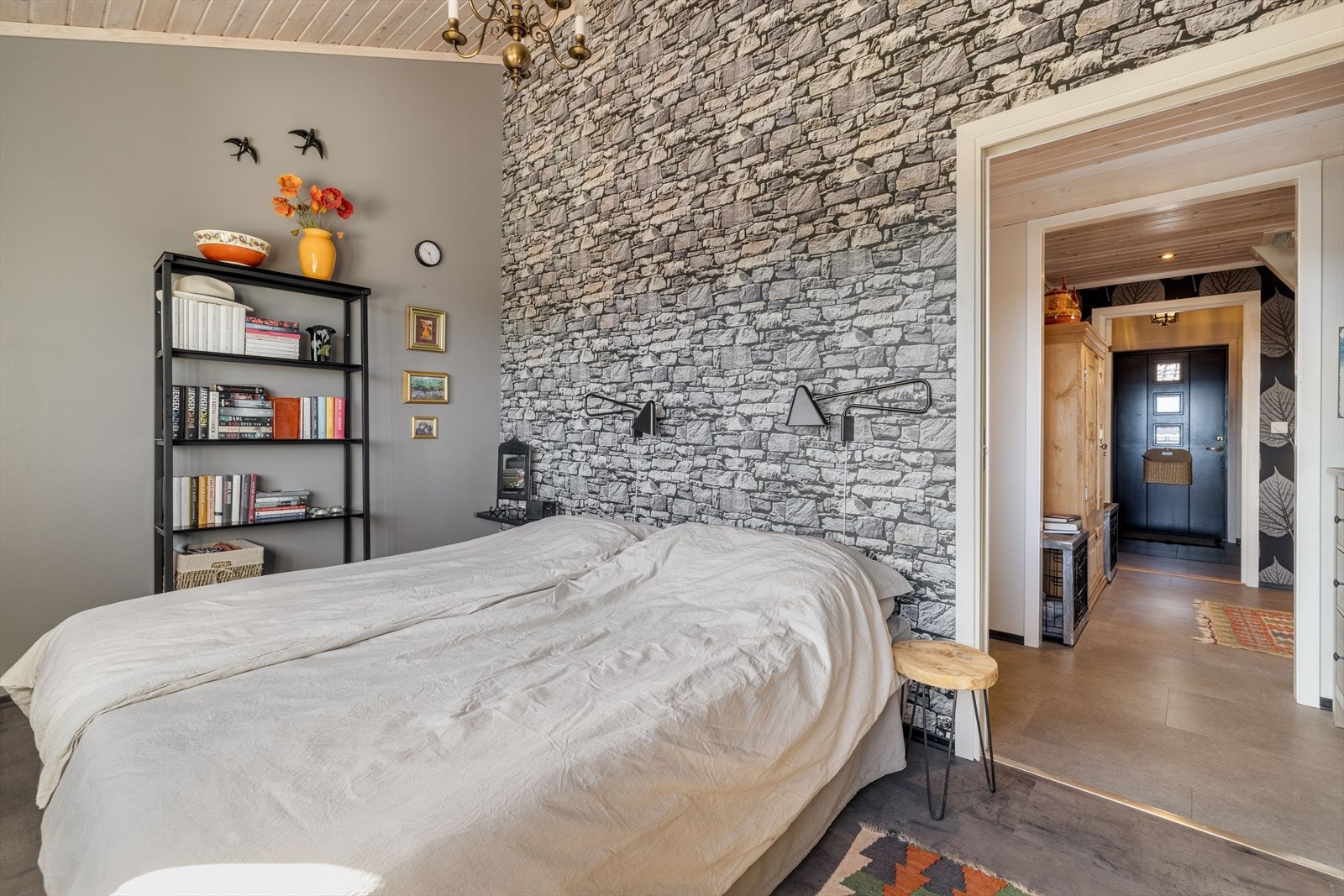 Legg merke til takhøyden. Galleribilde