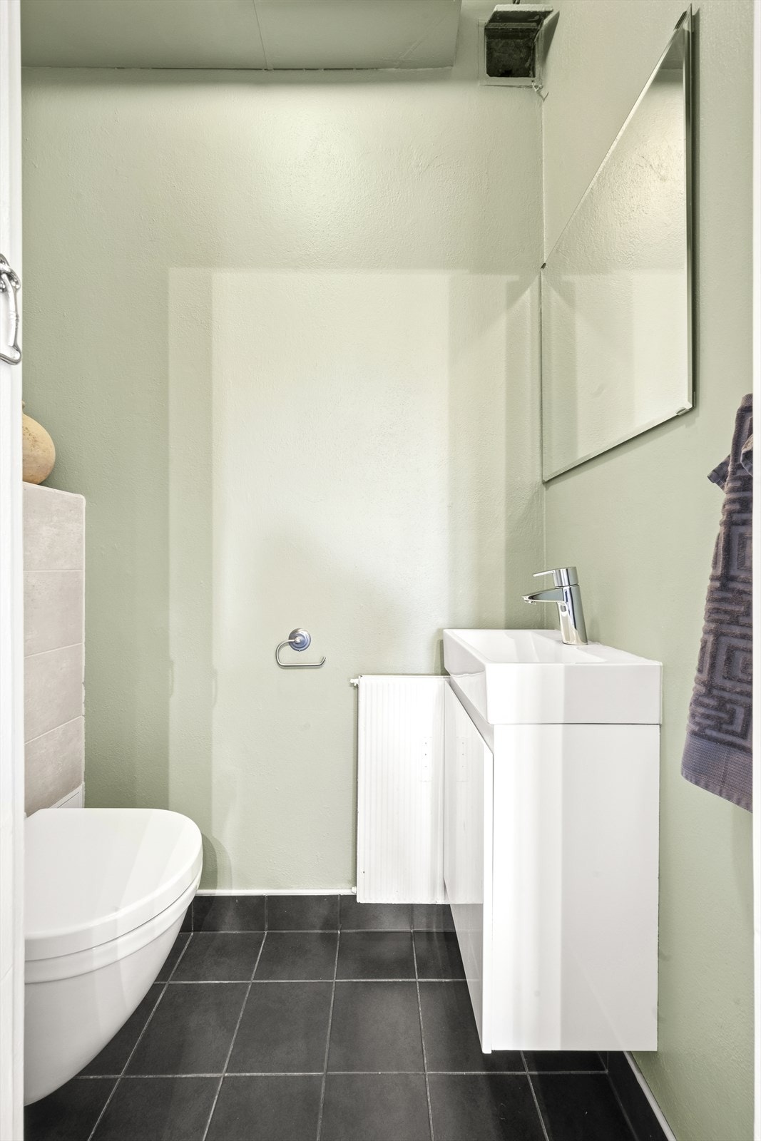 Praktisk separat toalettrom Galleribilde