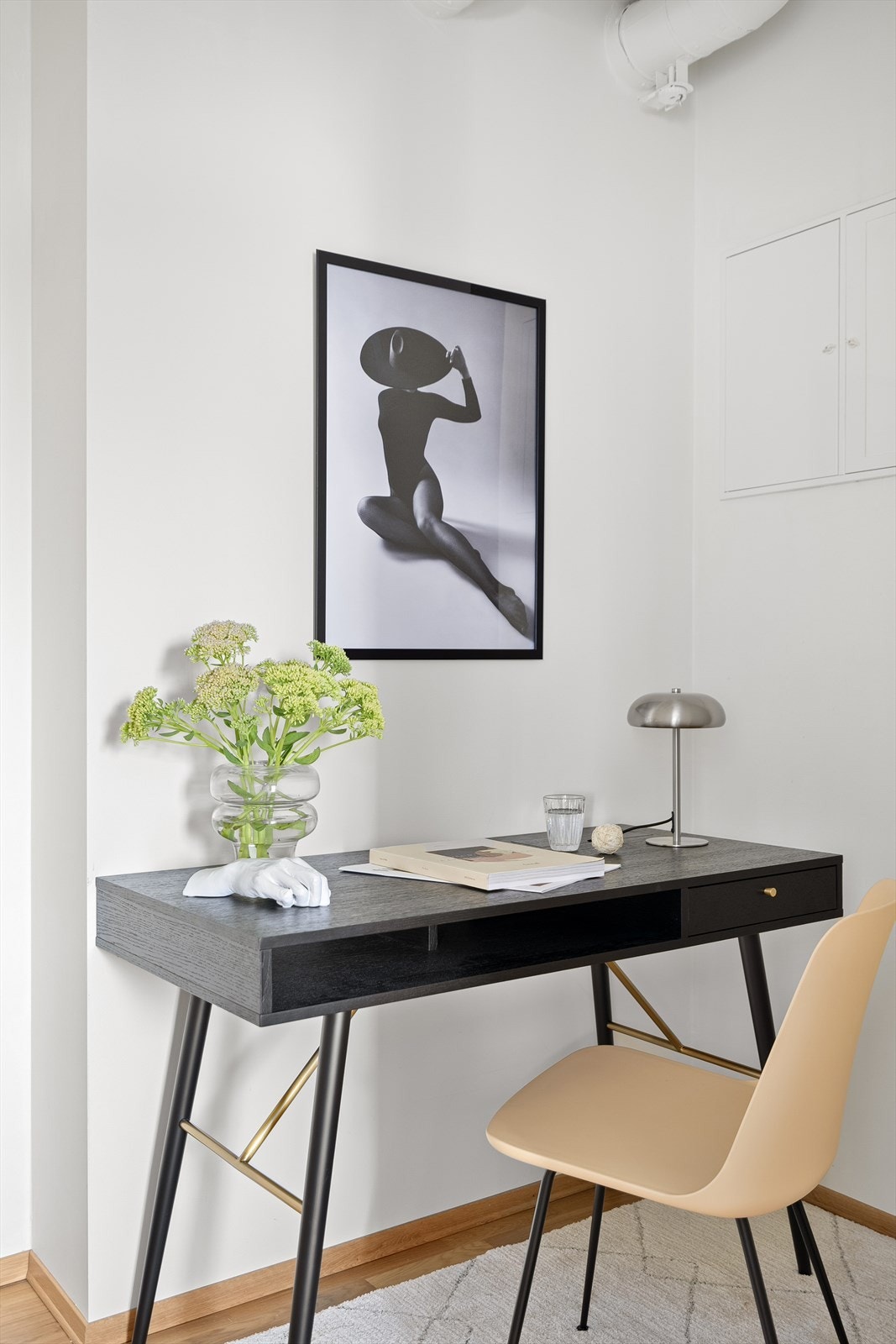 Boden kan brukes som kontorplass eller ekstra garderobe. Galleribilde