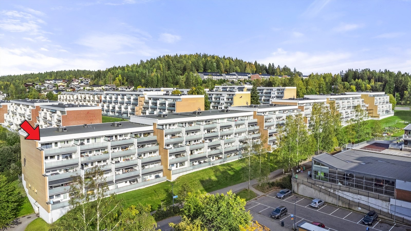 Leiligheten har en flott intern beliggenhet i Blystadlia med kort vei til alt. Galleribilde