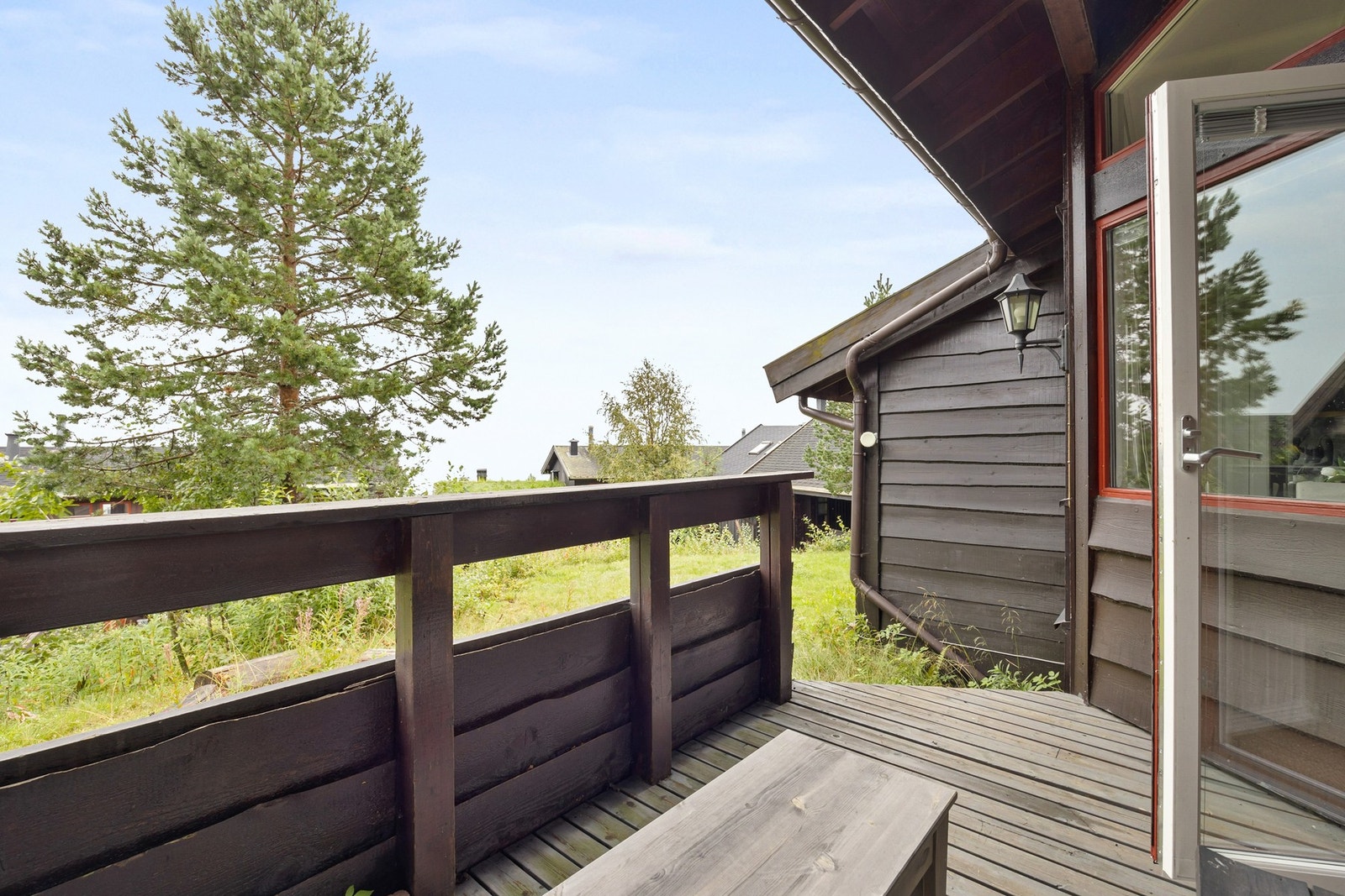 Terrasse med skjermet beliggenhet. Galleribilde