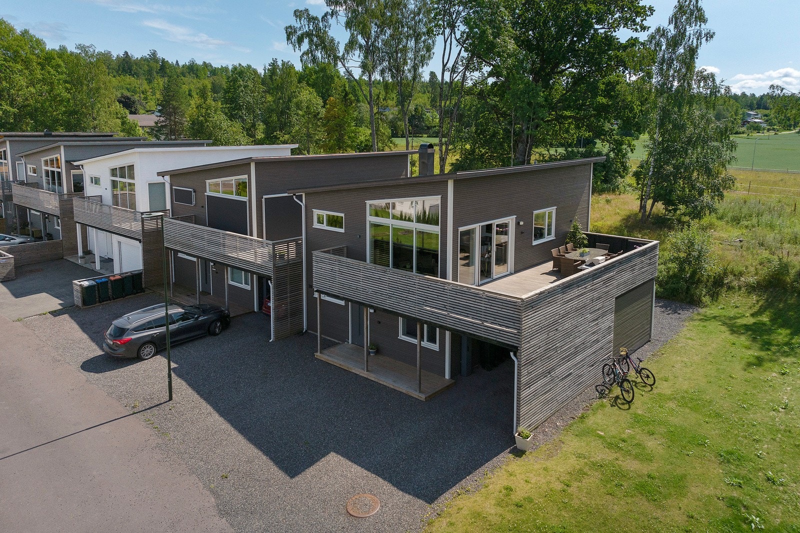 Eie Tønsberg v/Tuva Omberg Melsom presenterer Rognlia 20! Galleribilde