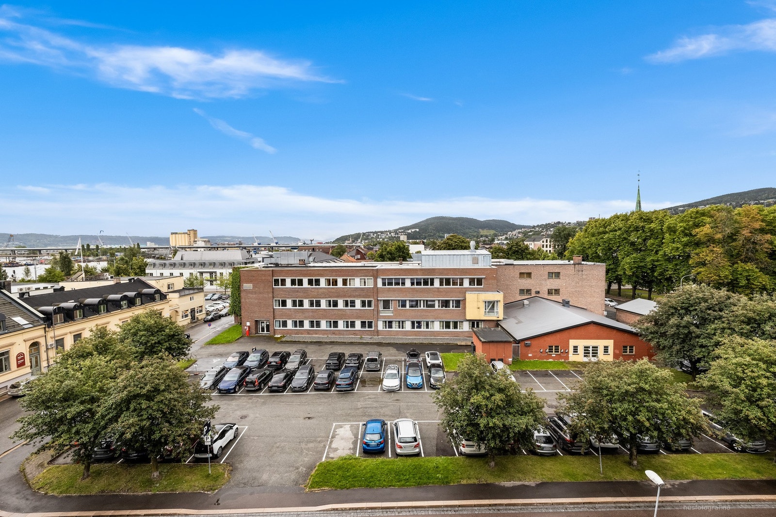 Sentral beliggenhet på Strømsø med gangavstand til alle byens fasiliteter. Galleribilde
