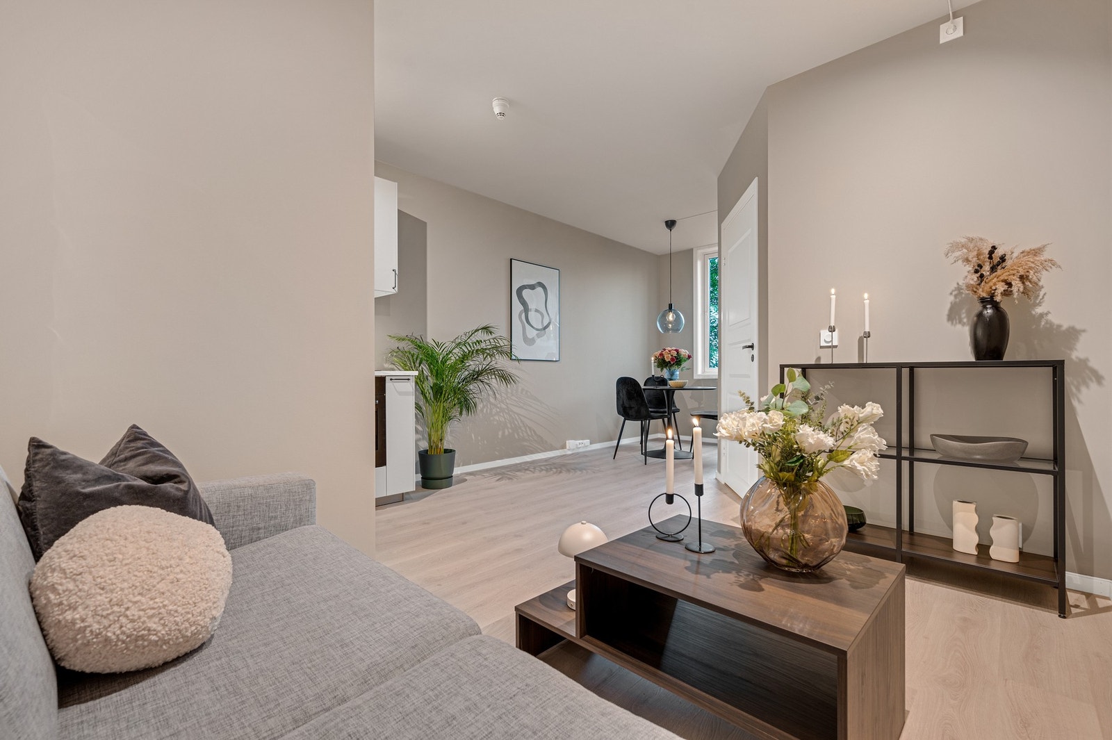 EiendomsMegler 1 ved Anders Keiseraas har gleden av å presentere Dyre Halses gate 9. Galleribilde