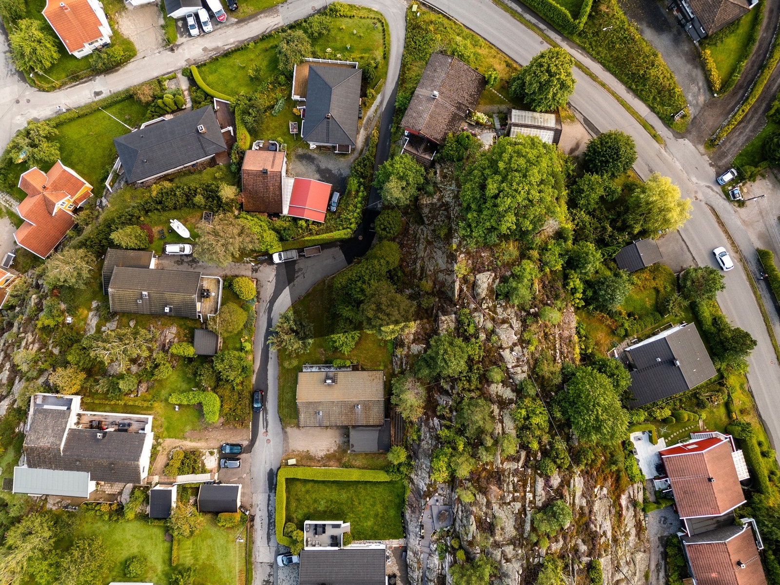 Sarpsborg sentrum ligger ca. 10 min kjøretur unna tomten. Galleribilde