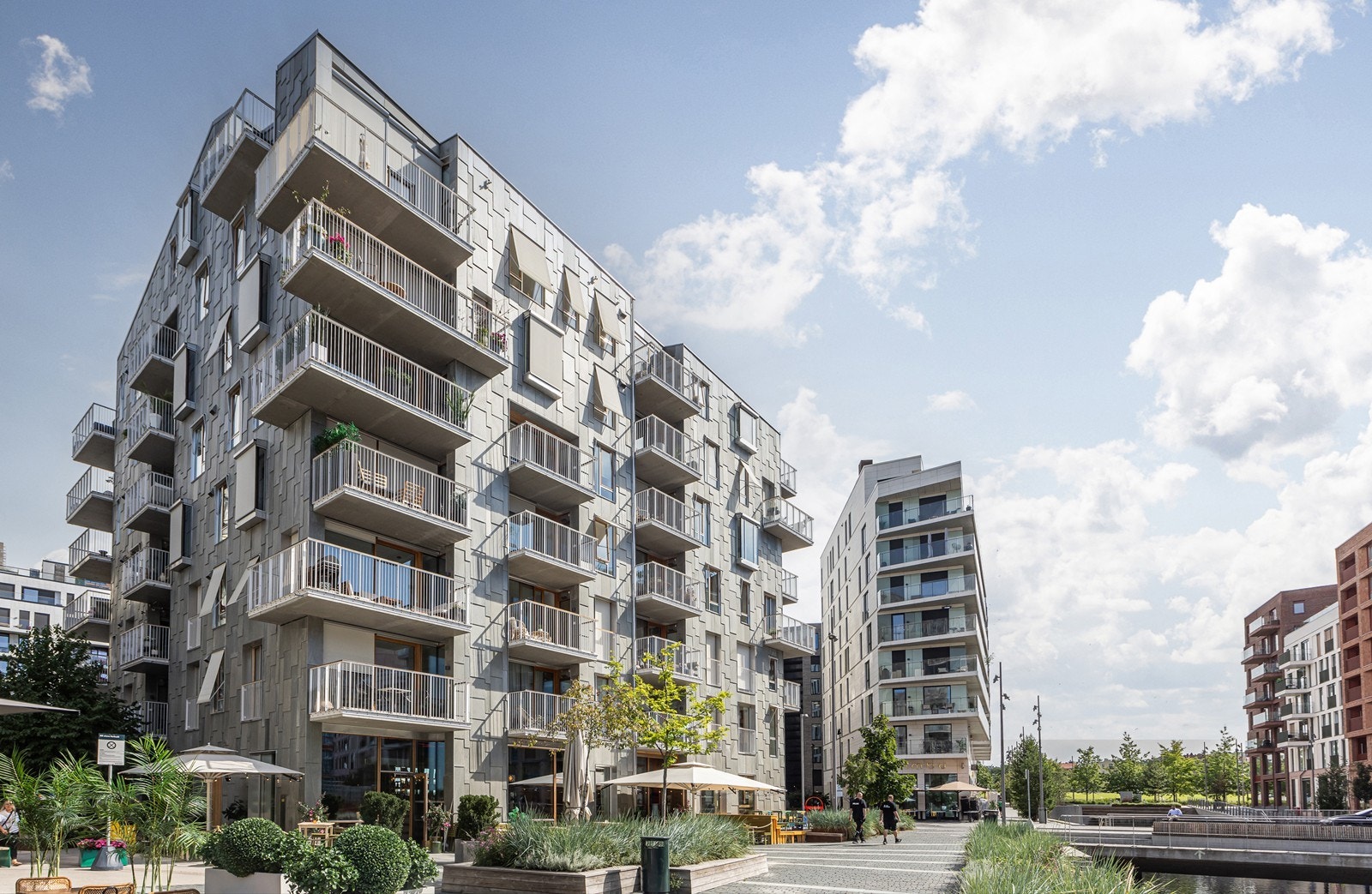 Velkommen til en flott og moderne leilighet ved bryggekanten! Galleribilde