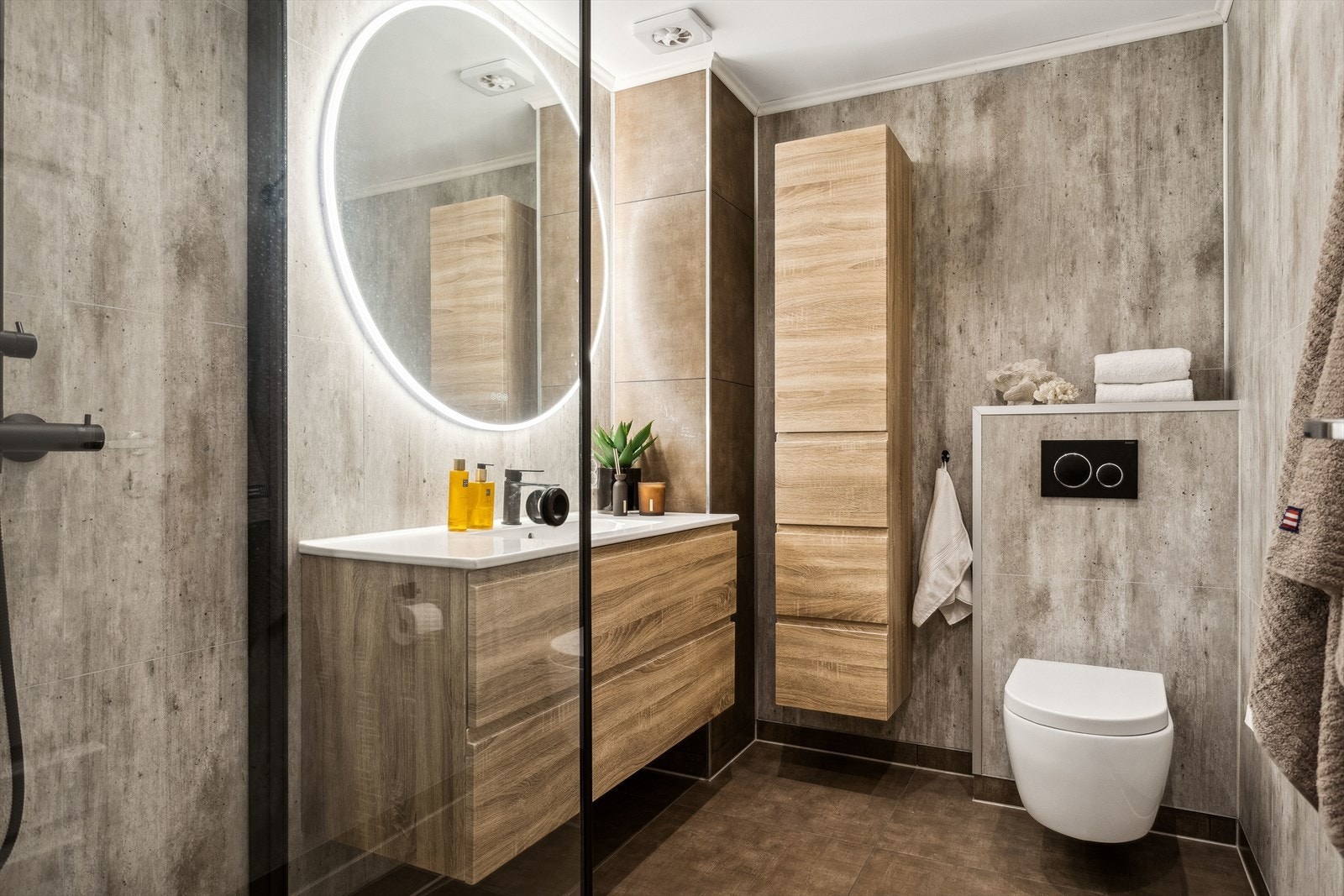 Badet er nytt fra 2023 og er gitt tilstandsgrad 0 av takstmann. Galleribilde
