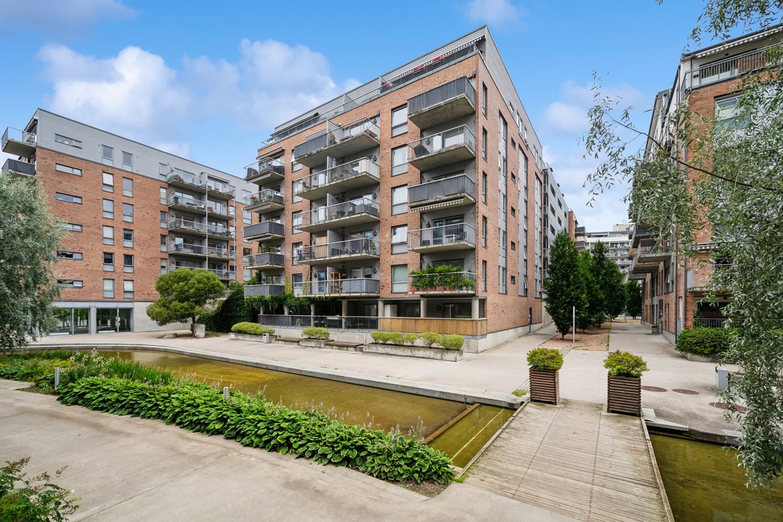 Fasade leiligheten ligger luftig til i 7 etasje Galleribilde