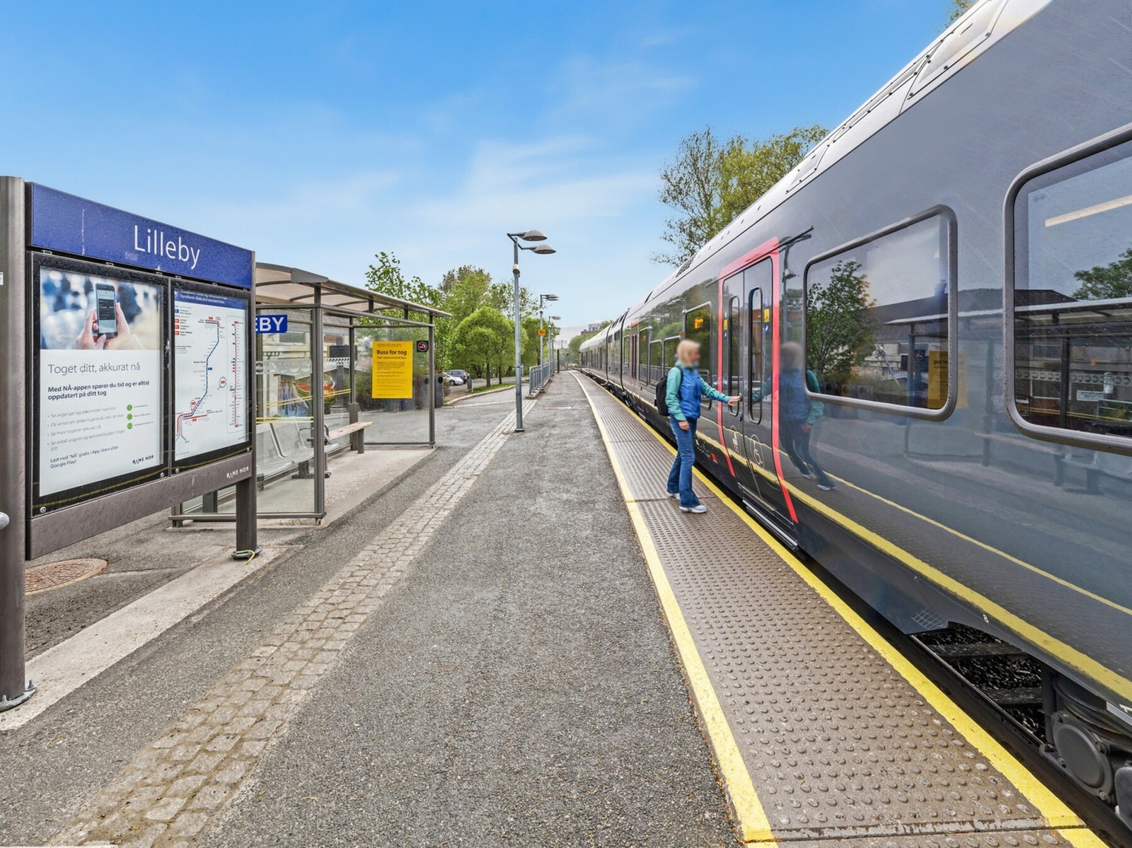 Nærområdet: Lilleby stasjon finner du ca. 2 min gange fra boligen. Perfekt for pendleren! Galleribilde