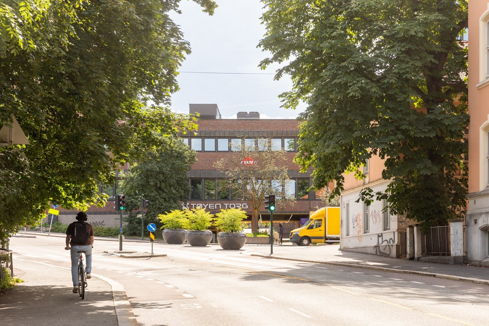 Kort vei til både t-bane og Tøyen torg Galleribilde
