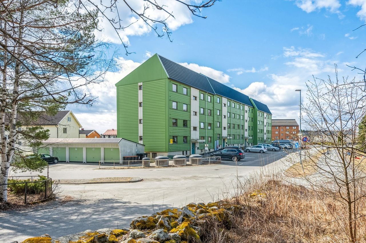 Børstadalleen 21D. Leiligheten ligger i 3. etasje. Galleribilde