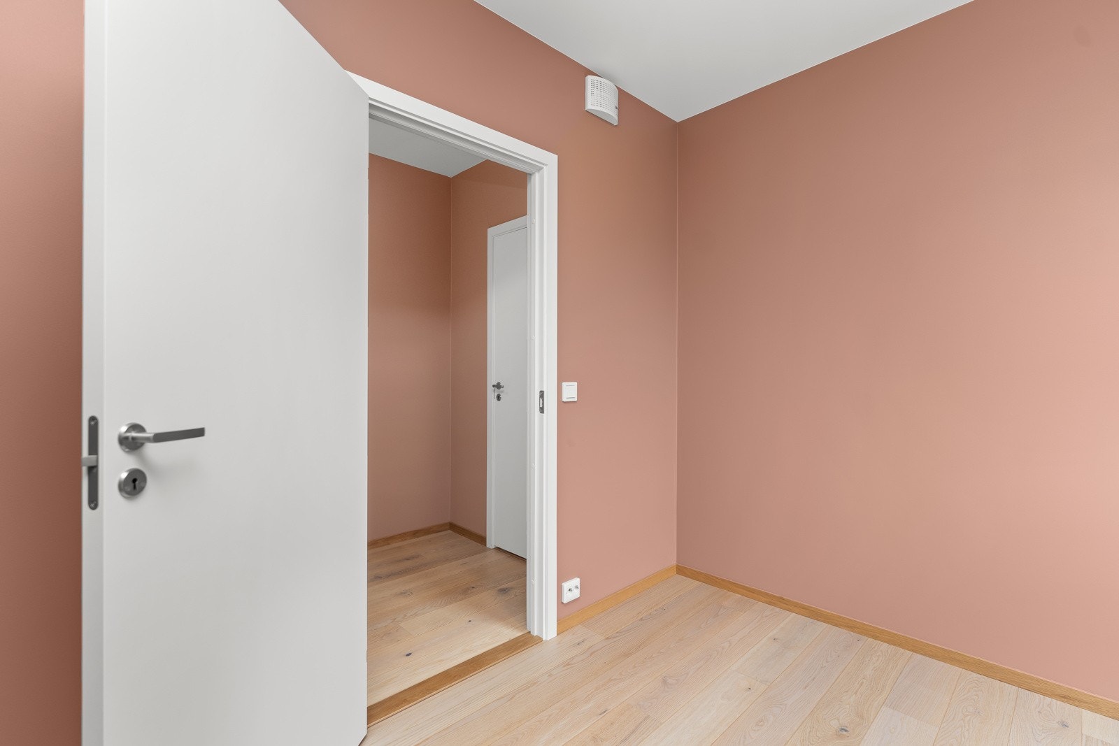 4908142_1-ztlcxb1.jpg Galleribilde