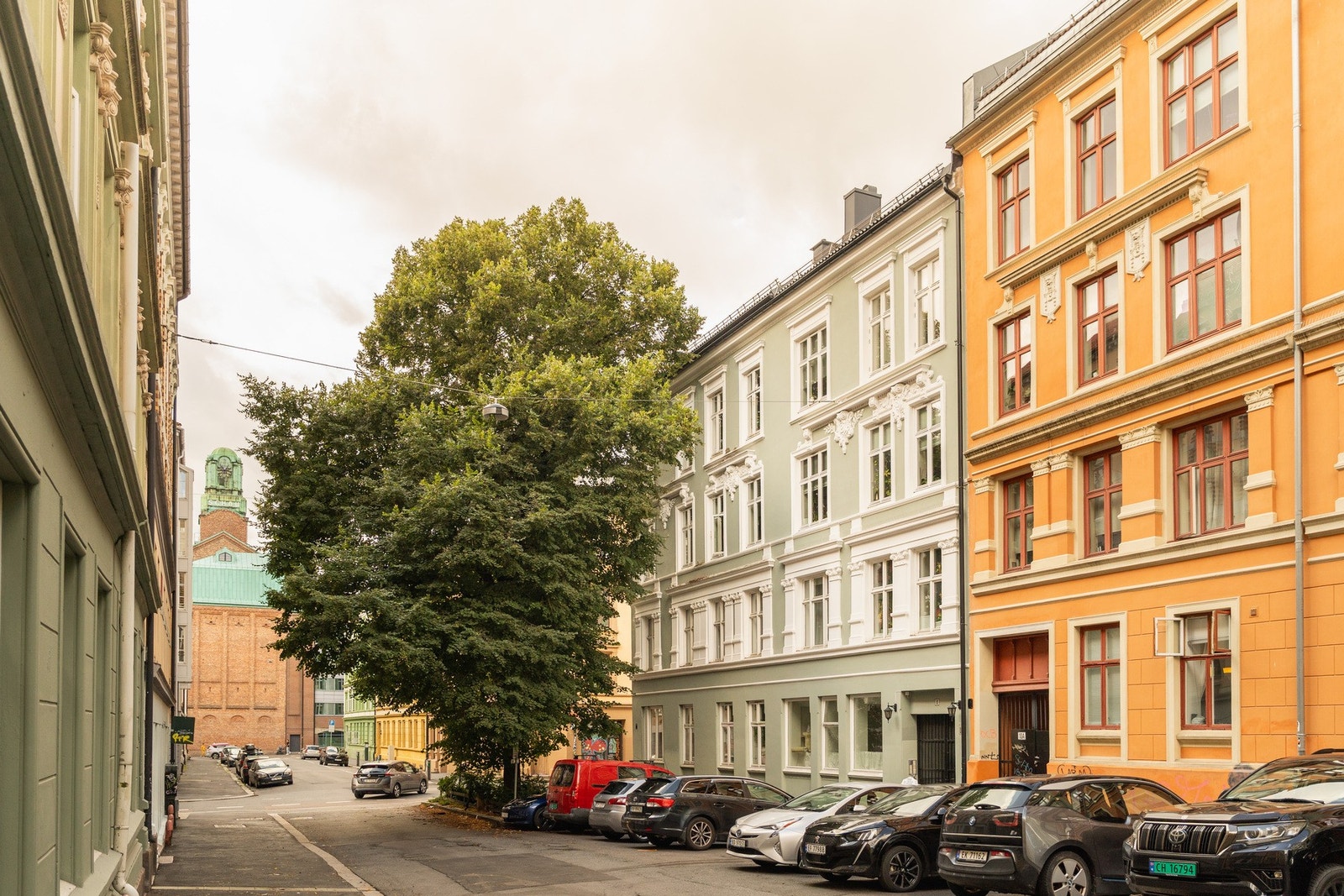 Leiligheten ligger i en rolig miljøgate på Grünerløkka! Galleribilde