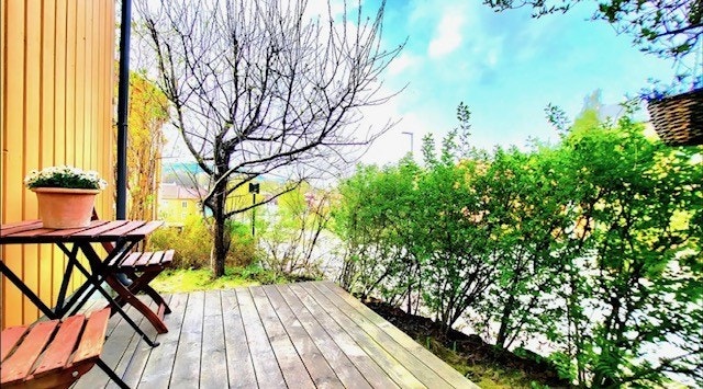 Skjermet markterrasse Galleribilde