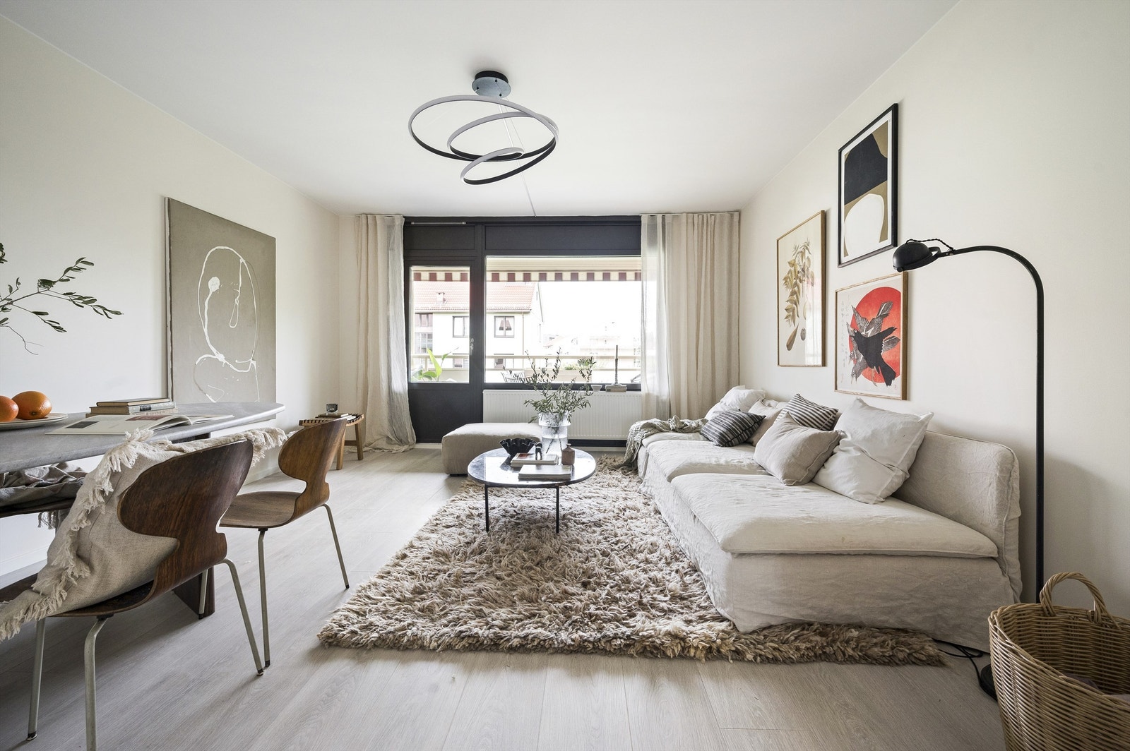 Tiltalende og moderne 3-roms leilighet med flott beliggenhet Galleribilde