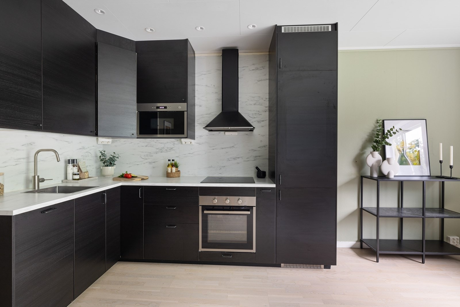 Kjøkken fra 2019 - Bad 2010 - VV & fyring inkludert Galleribilde