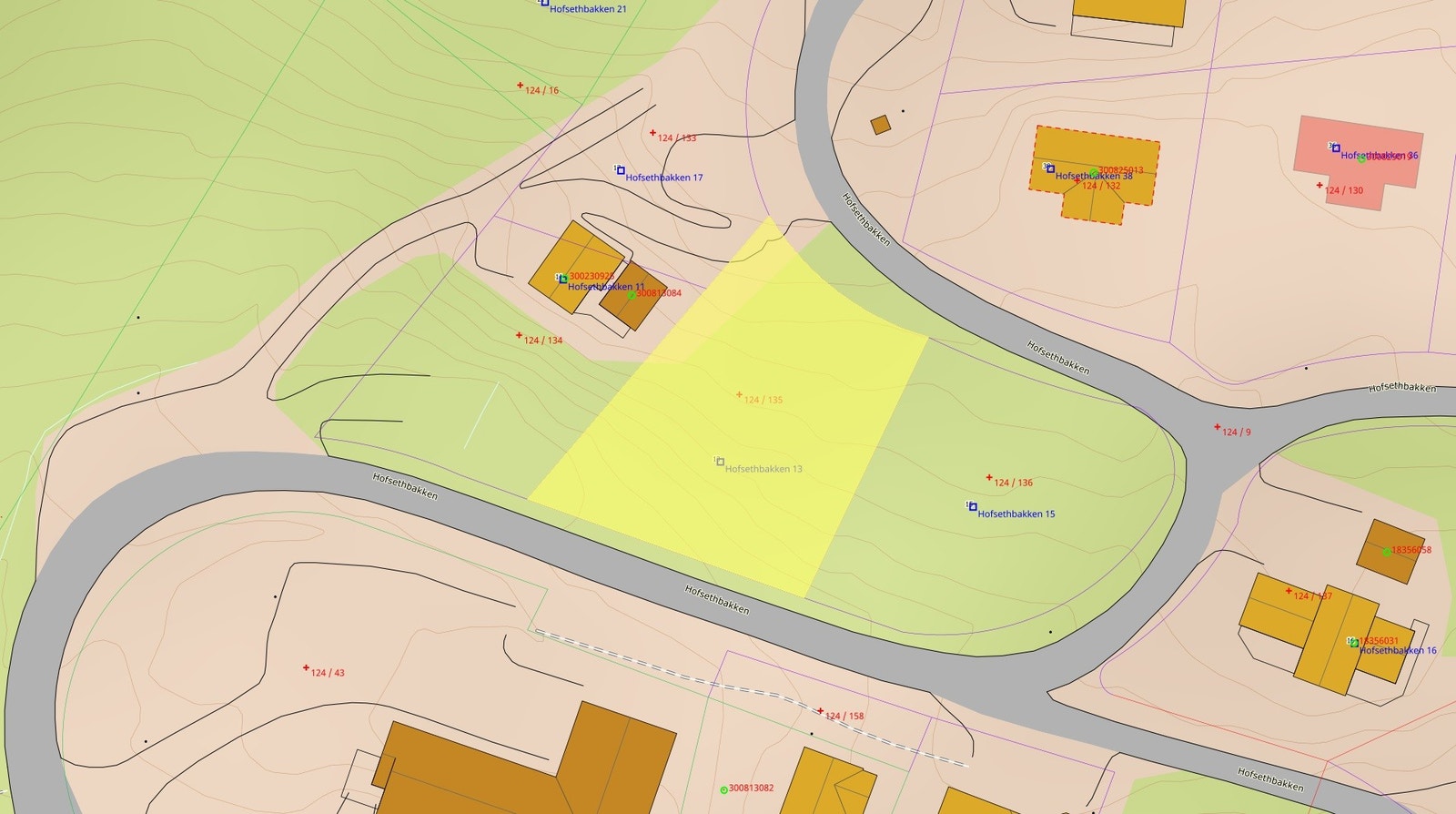 Hofsethbakken 13, 9620 Kvalsund Gnr 124 Bnr 135 Areal 910m2 Galleribilde