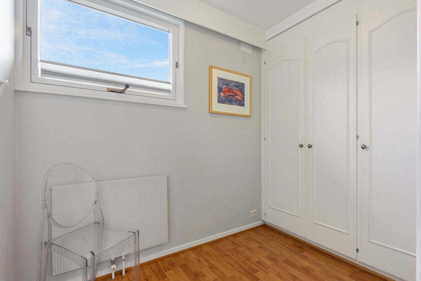 Garderoberom/walk in closet Galleribilde