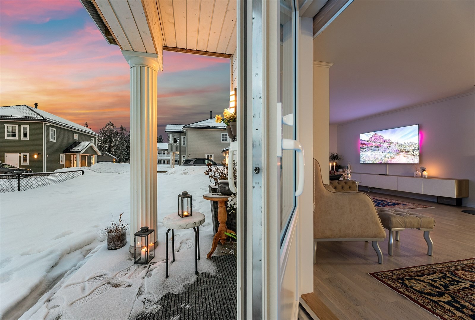 Fra stuen har du adkomst til en flott terrasse på 9kvm. Galleribilde