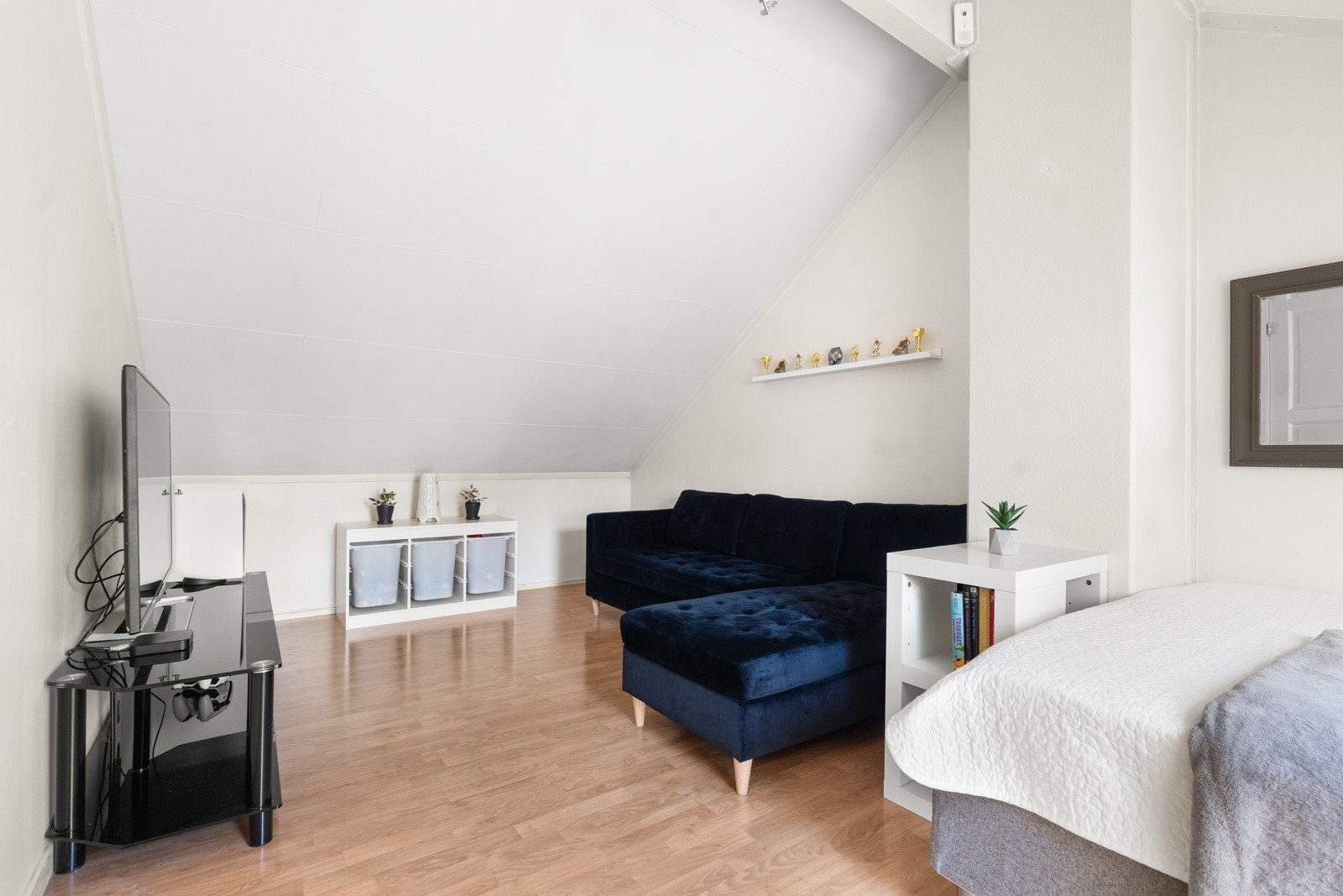 Loftstue Galleribilde
