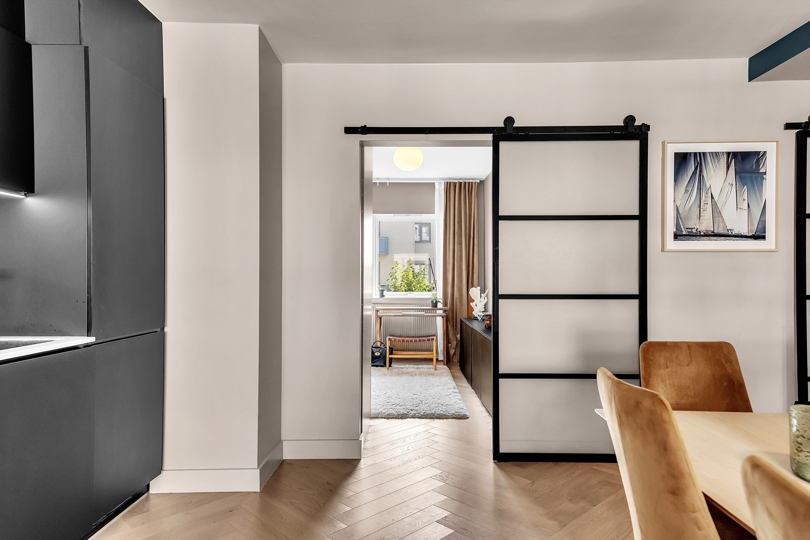 Lekker skyvedør i glass og aluminium. Galleribilde