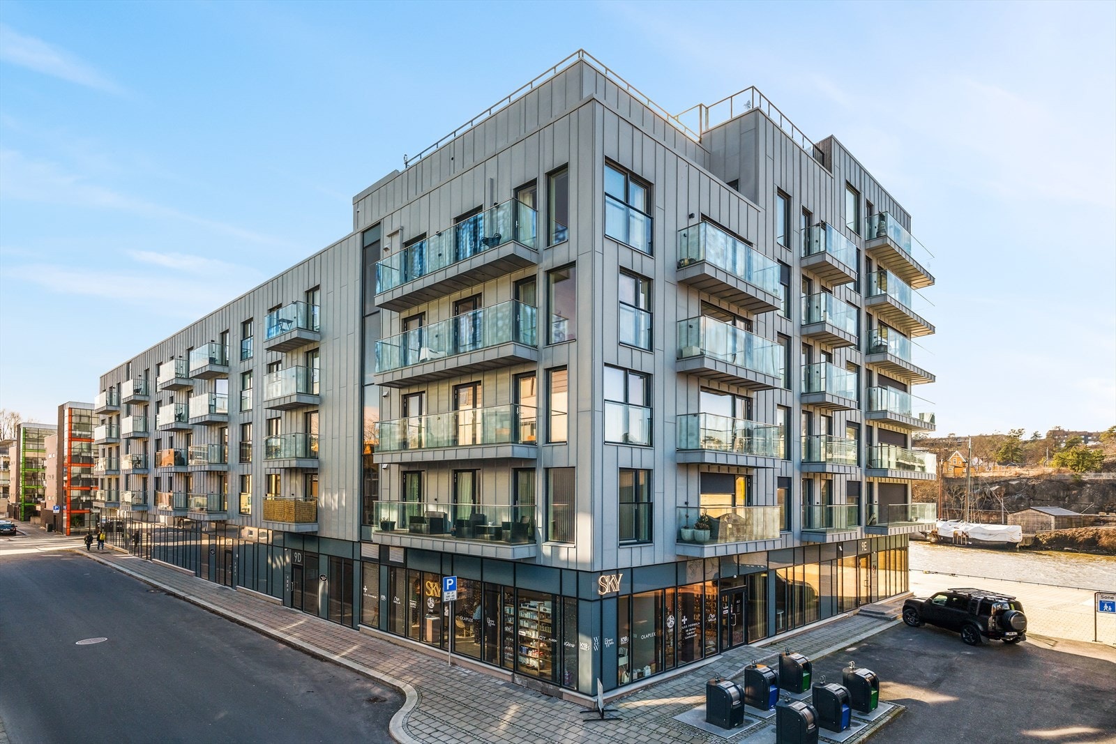 Her bor man midt i byen med kort vei til alle byens fasiliteter Galleribilde