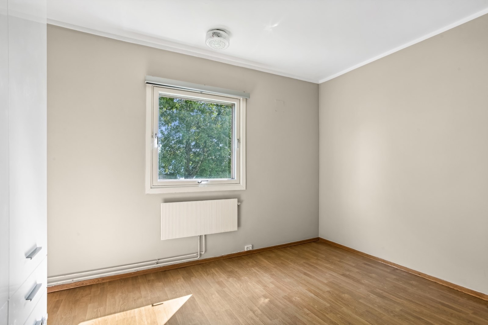 Soverom II passer ypperlig som barne-/gjesterom eller kontor. Her kan det innredes etter ønske og behov Galleribilde