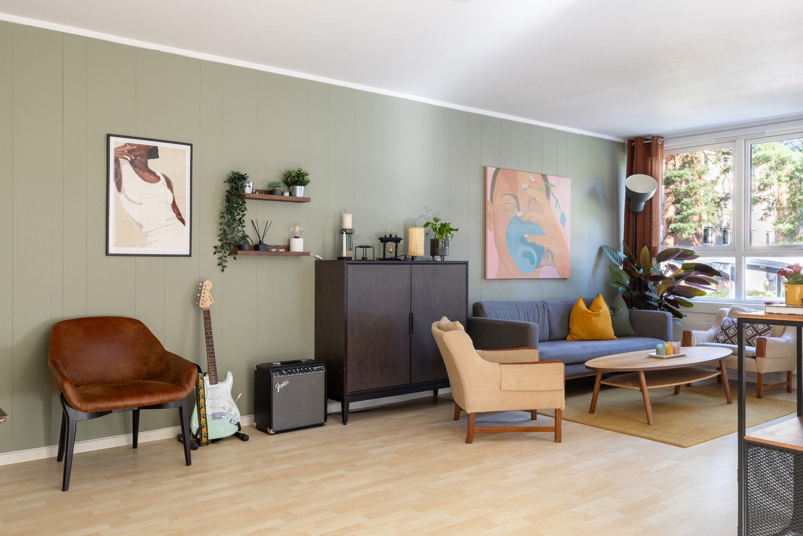 Stuen kan enkelt innredes med ønskelige møblementer. Galleribilde