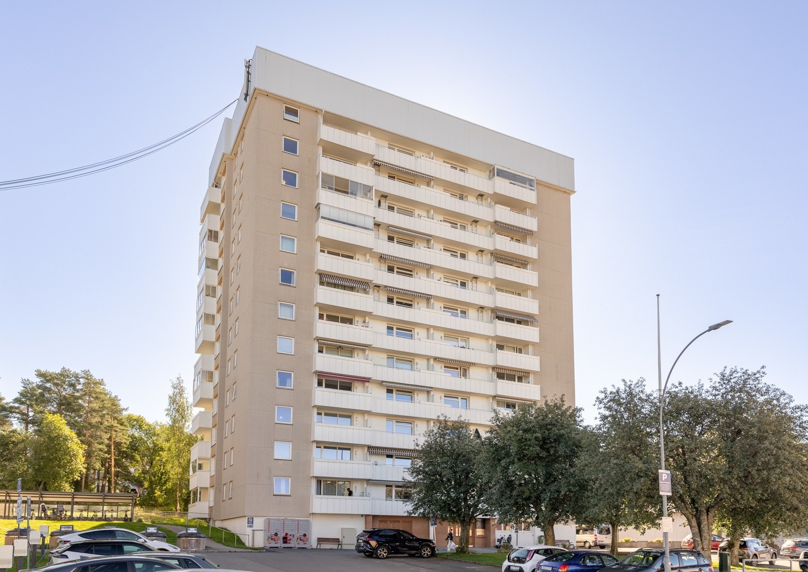 Fasade | Borettslaget består av 536 andelsleiligheter. Galleribilde