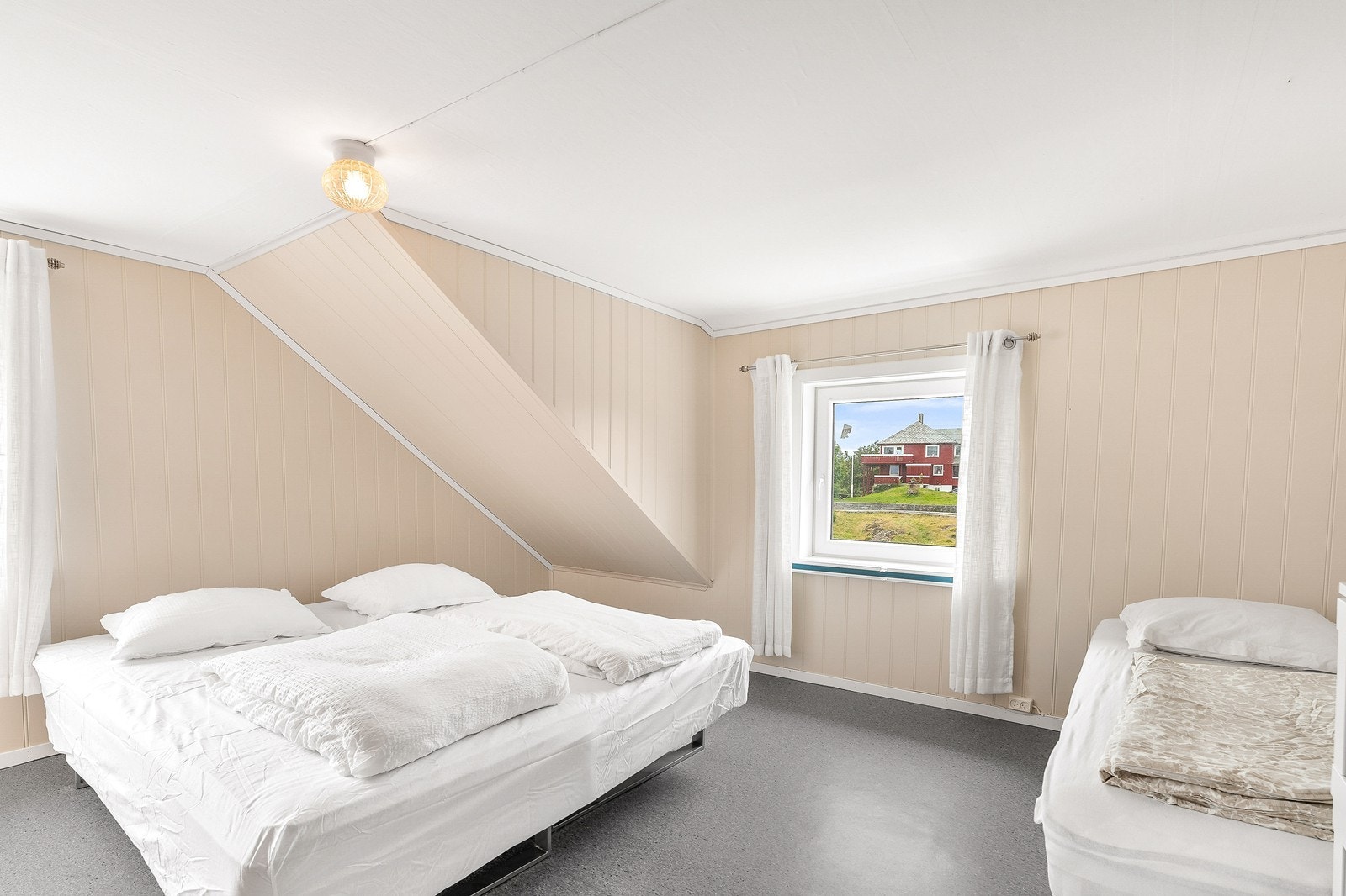 Soverom nr 2 Galleribilde