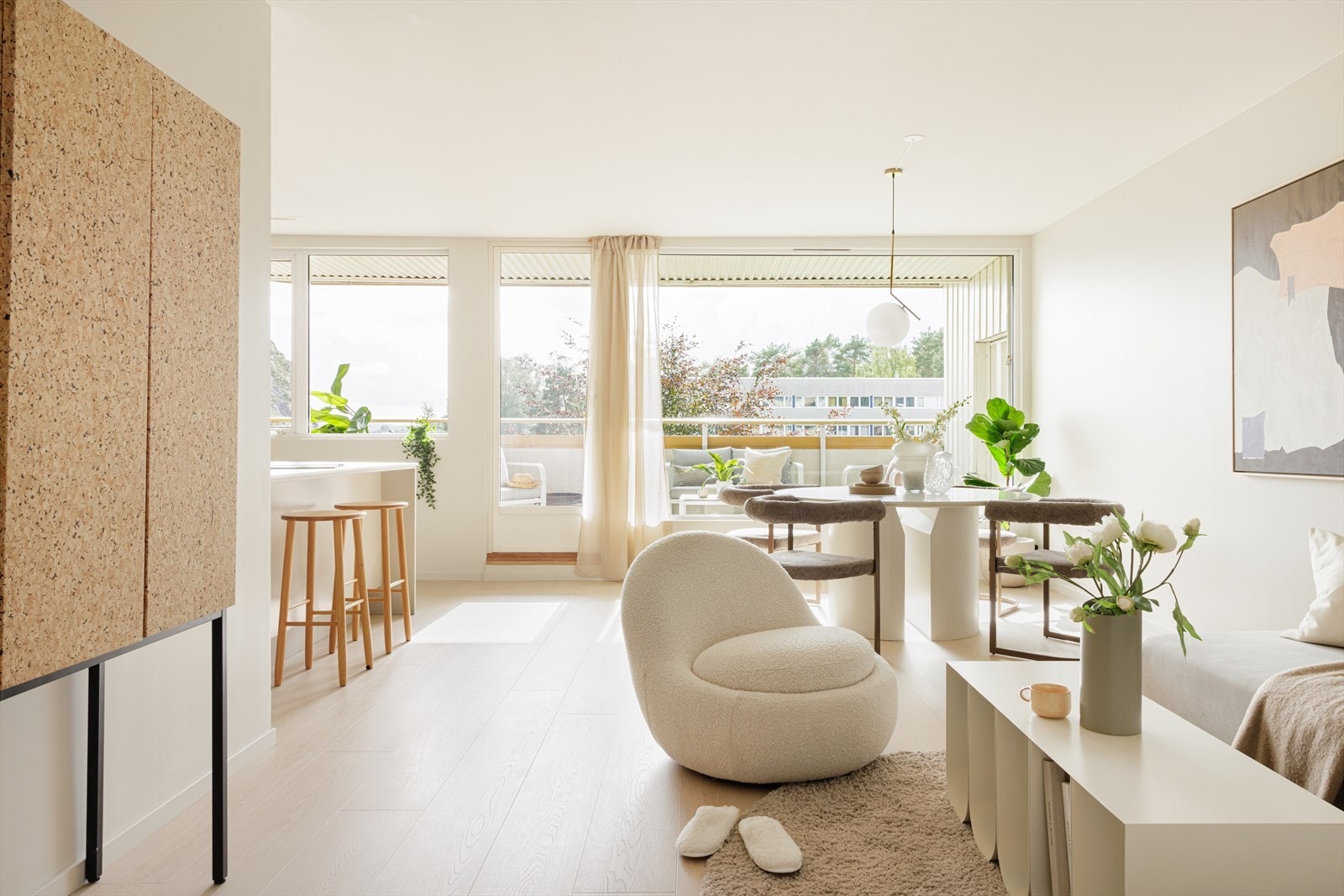 Aktiv eiendomsmegling v/Sigbjørn Helland har den store gleden av å presentere Dag Hammarskjölds vei 91 Galleribilde